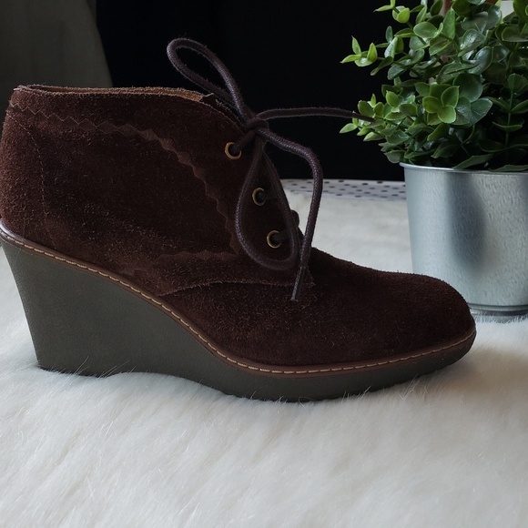 Naturalizer Kaitlyn Suede Boot - Picture 4 of 7